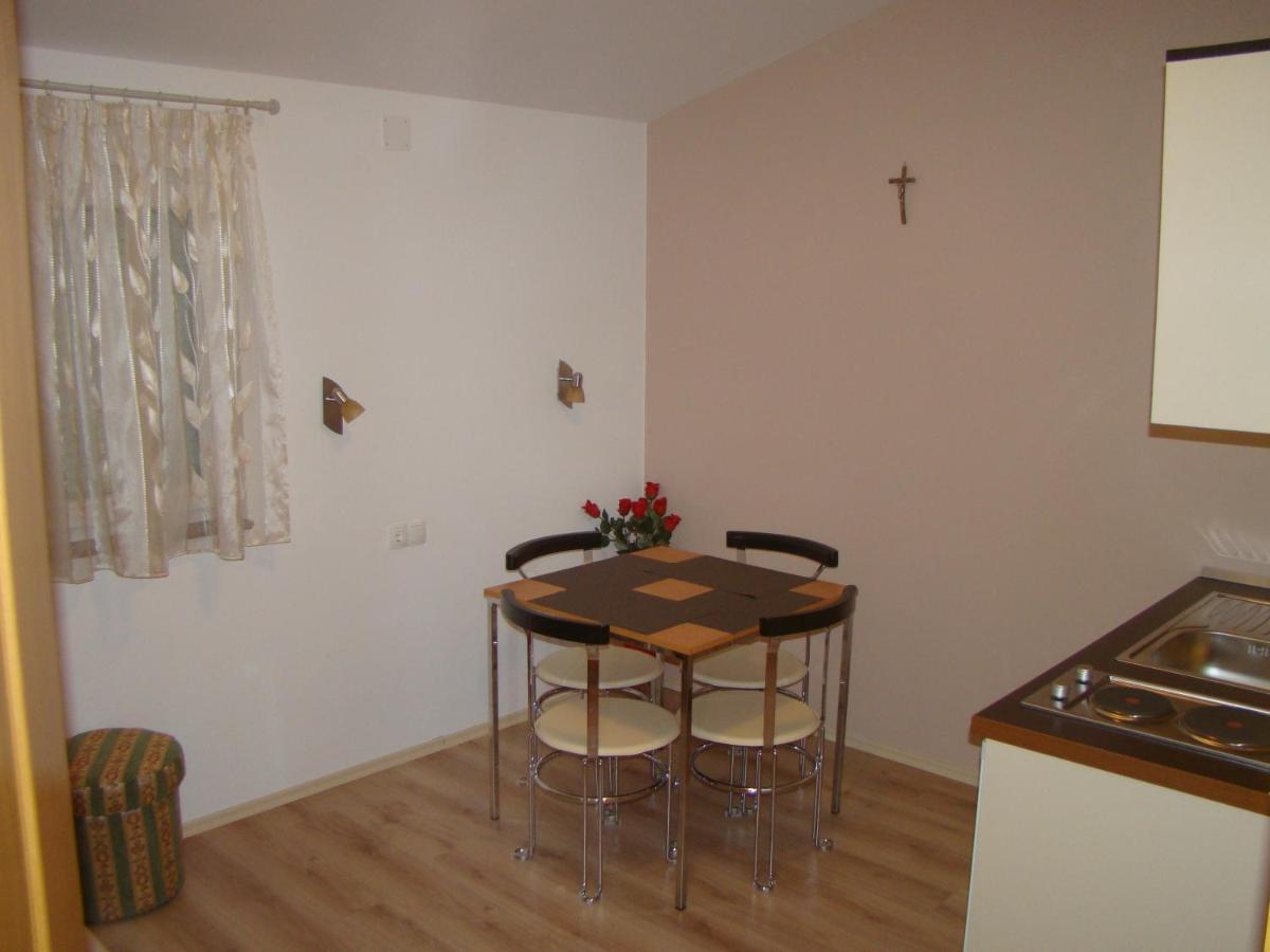 Pansion Ivan Medjugorje Room photo